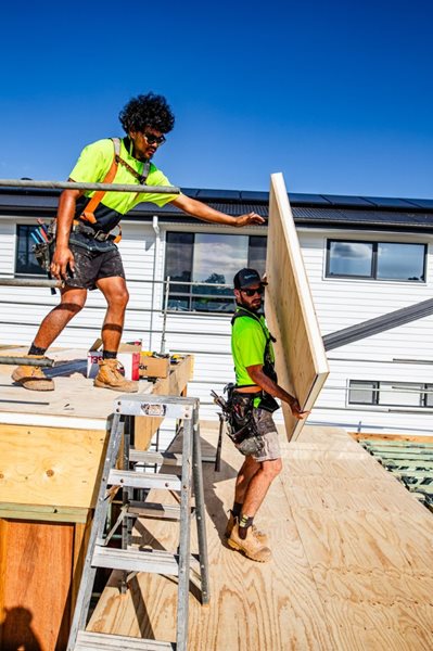 platinum-r-floor-plywood-insulated-structural-flooring-panels-SIPs-flooring-brisbane-23-768x1152.jpg